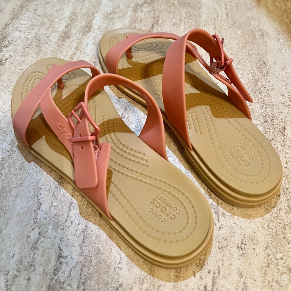 Women’s Pink Iconic Crocs Sandals 8
